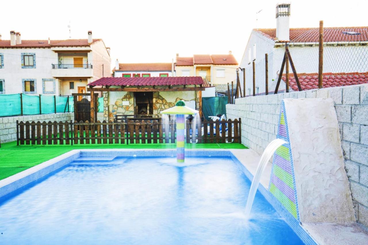 El Robledillo Villa ภายนอก รูปภาพ
